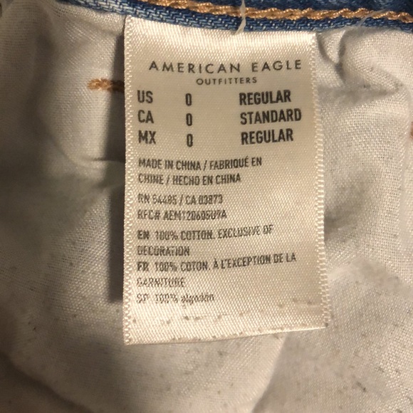 American Eagle Mom Jeans - Picture 4 of 4